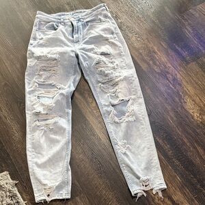 American Eagle Outfitters Light Gray Distressed Boyfriend Jeans